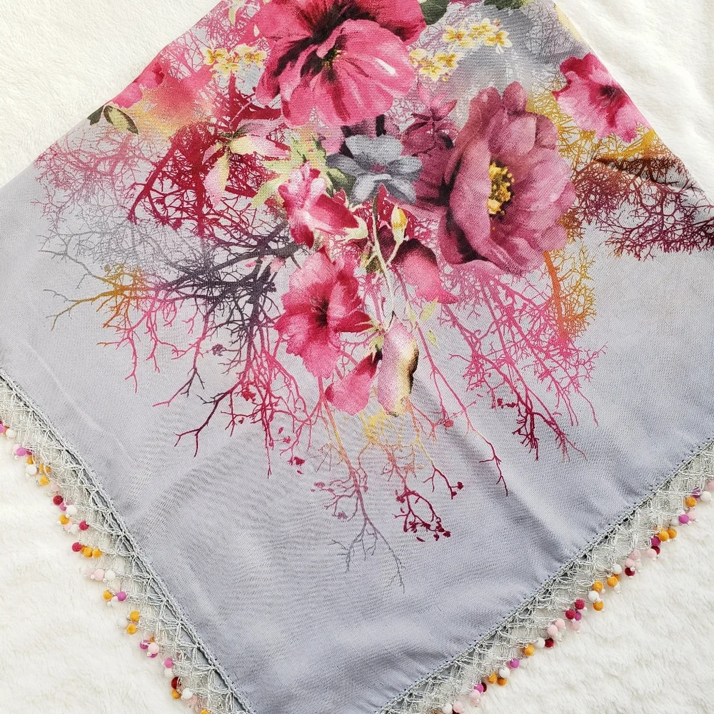 Exotic Handmade Needle Lace Scarf - Picture 2 of 4